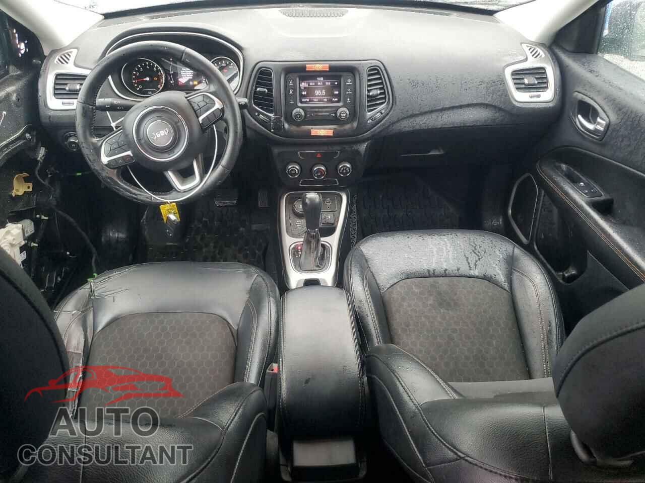 JEEP COMPASS 2018 - 3C4NJDBB5JT280690