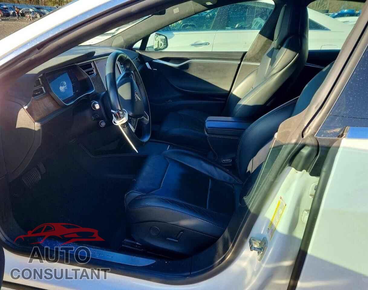 TESLA MODEL S 2017 - 5YJSA1E27HF192455