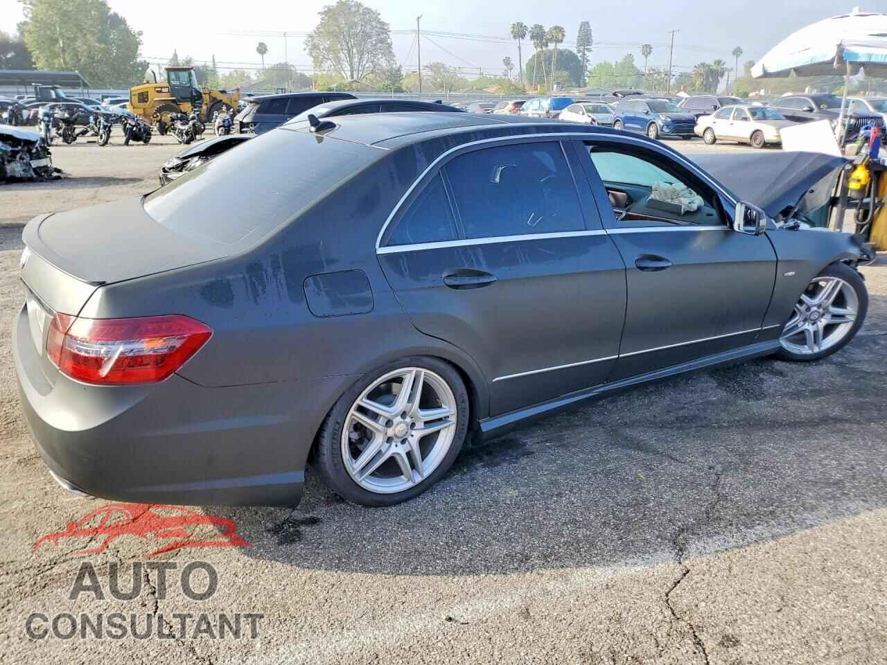 MERCEDES-BENZ E-CLASS 2012 - WDDHF5KB2CA650515