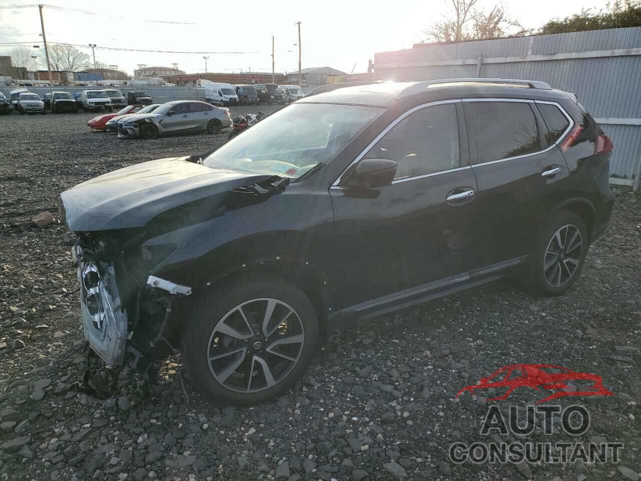 NISSAN ROGUE 2019 - 5N1AT2MV4KC811195