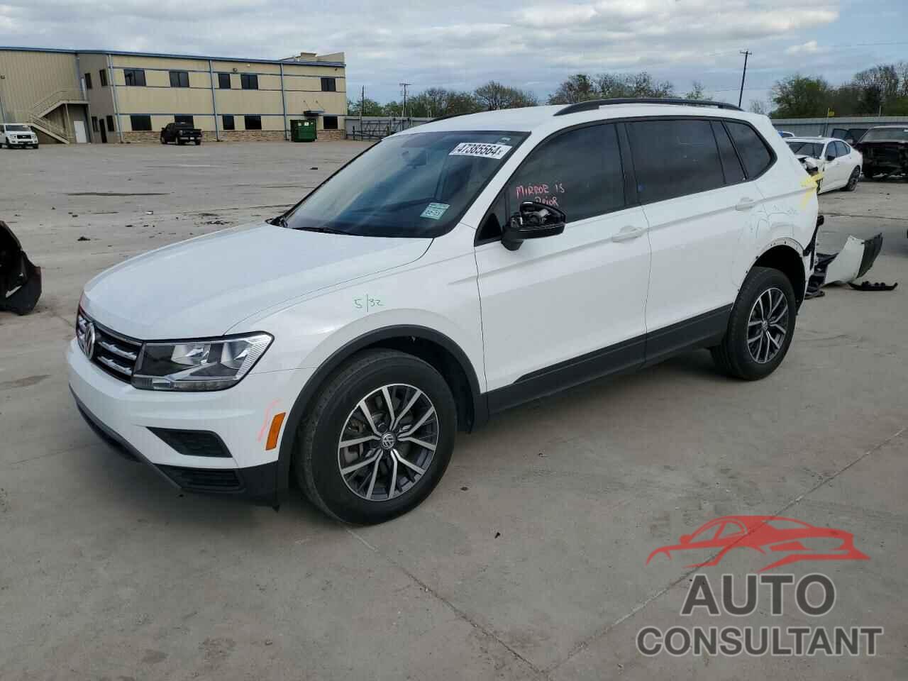 VOLKSWAGEN TIGUAN 2021 - 3VV1B7AXXMM008453