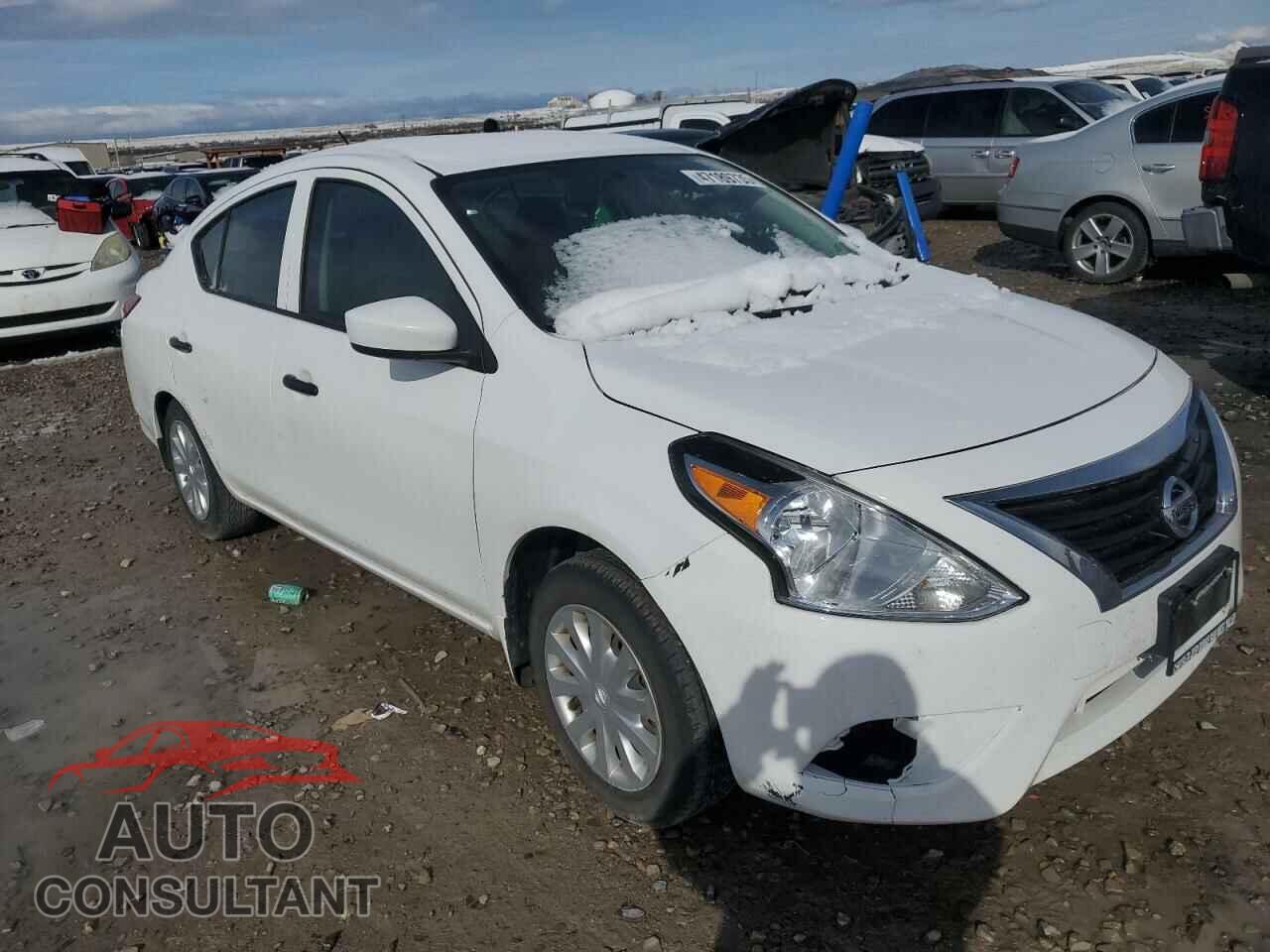 NISSAN VERSA 2017 - 3N1CN7AP3HL832677