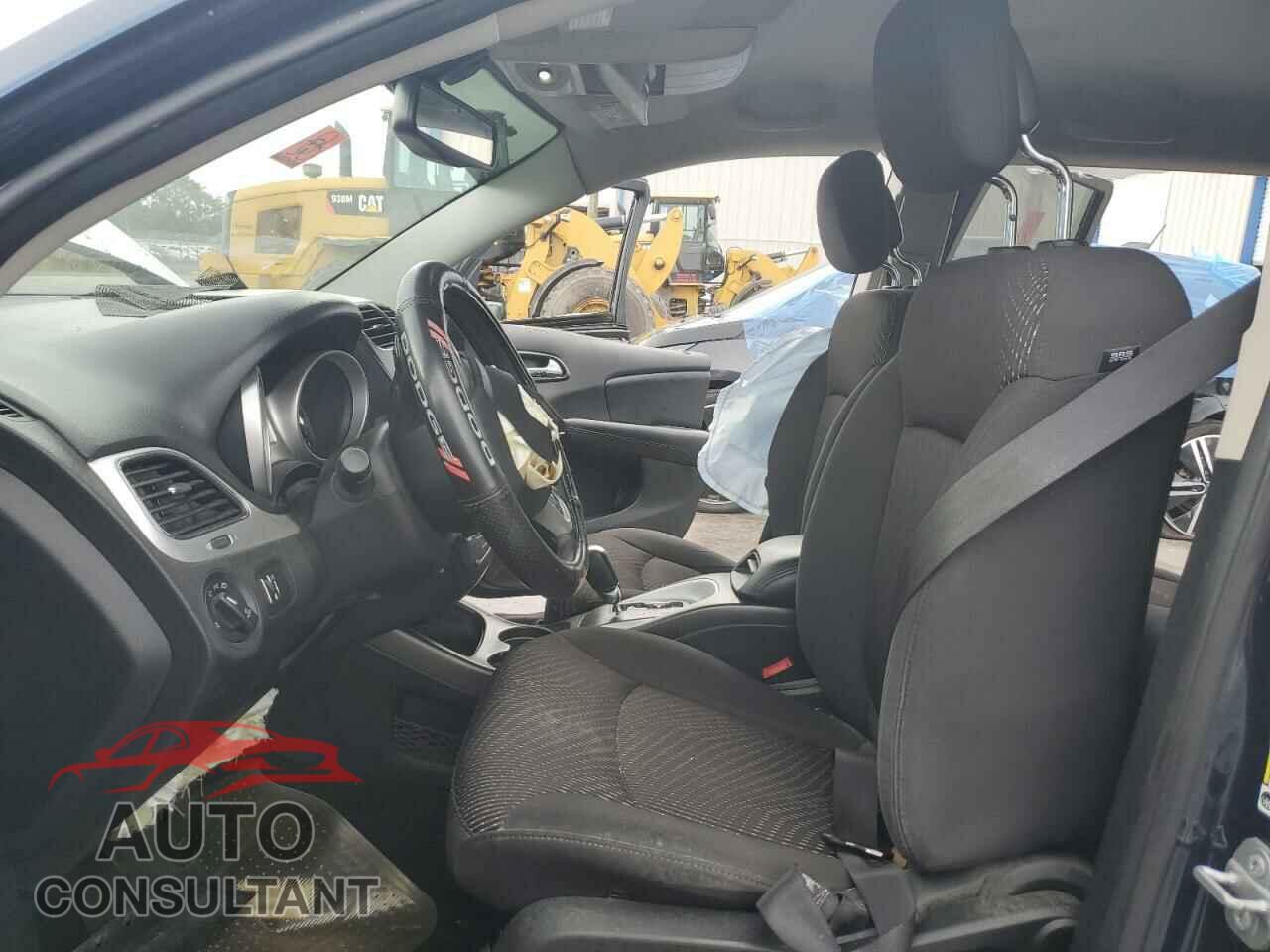 DODGE JOURNEY 2015 - 3C4PDCBB7FT573167