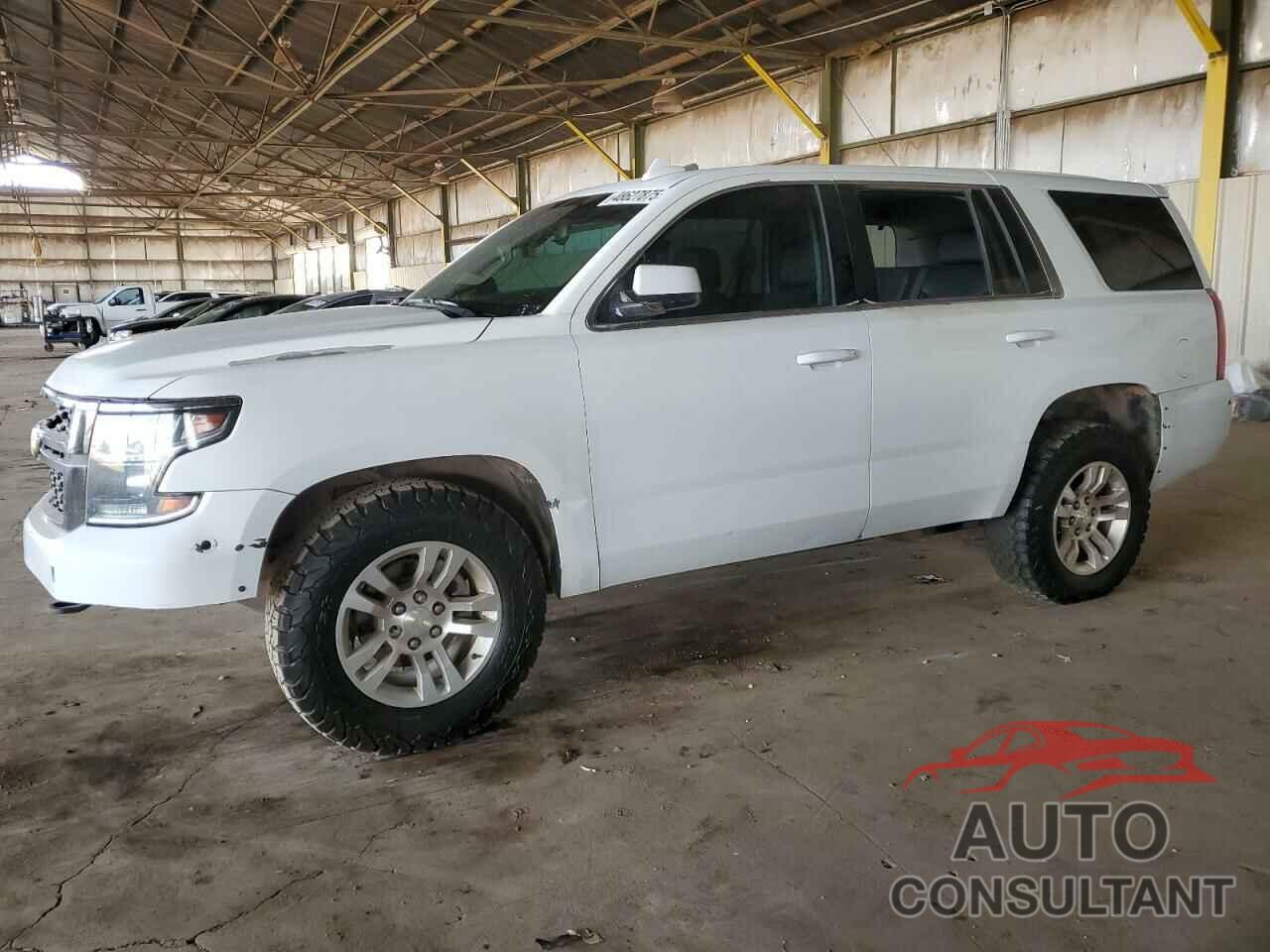 CHEVROLET TAHOE 2017 - 1GNSKFEC5HR215476