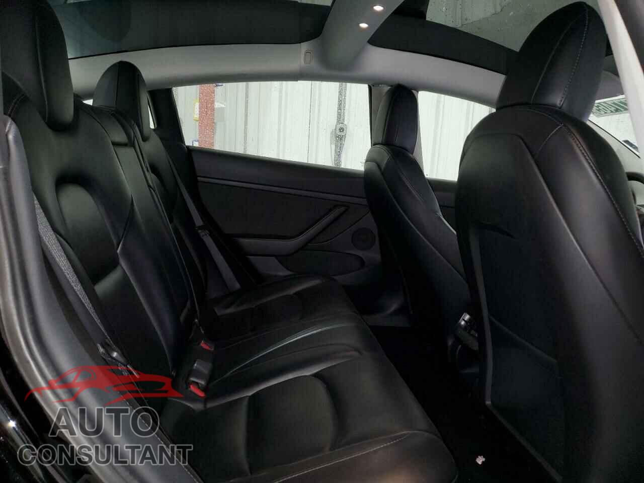 TESLA MODEL 3 2022 - 5YJ3E1EA2NF190088