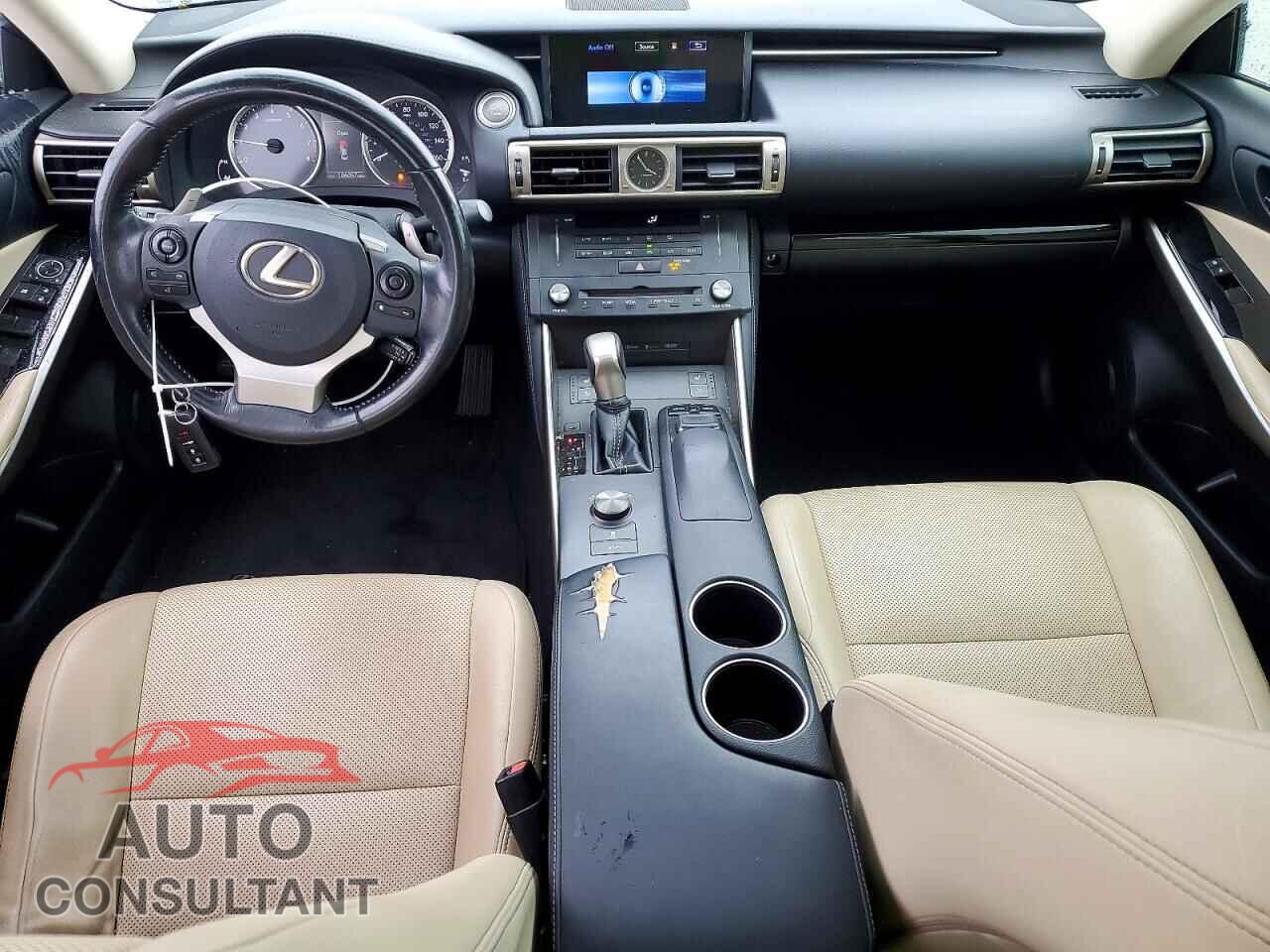 LEXUS IS 2015 - JTHBF1D22F5079013