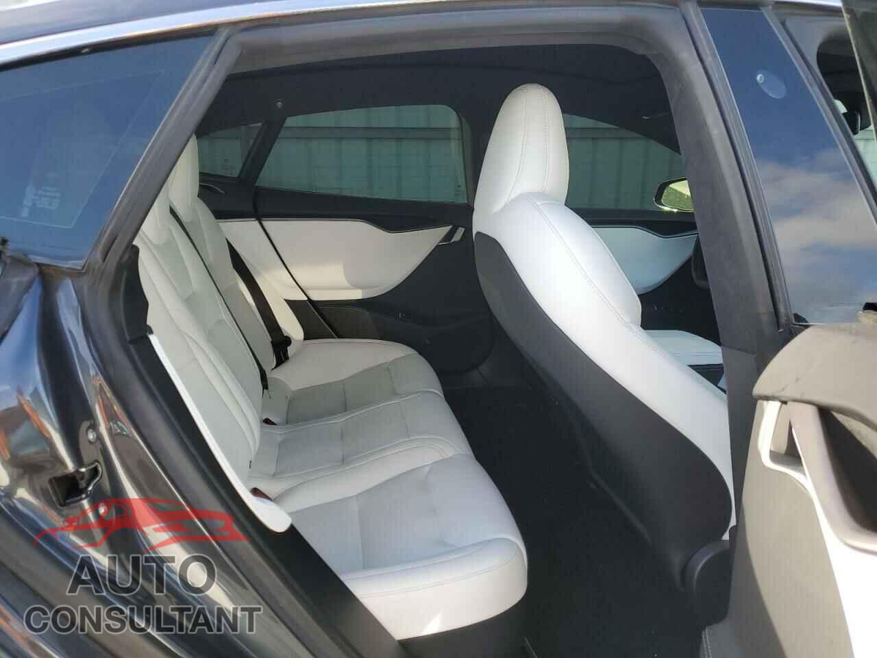 TESLA MODEL S 2020 - 5YJSA1E45LF366419