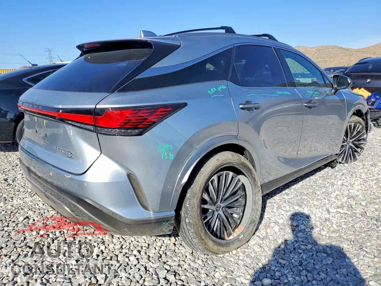 LEXUS UNKNOWN 2024 - 2T2BBMCA6RC044355