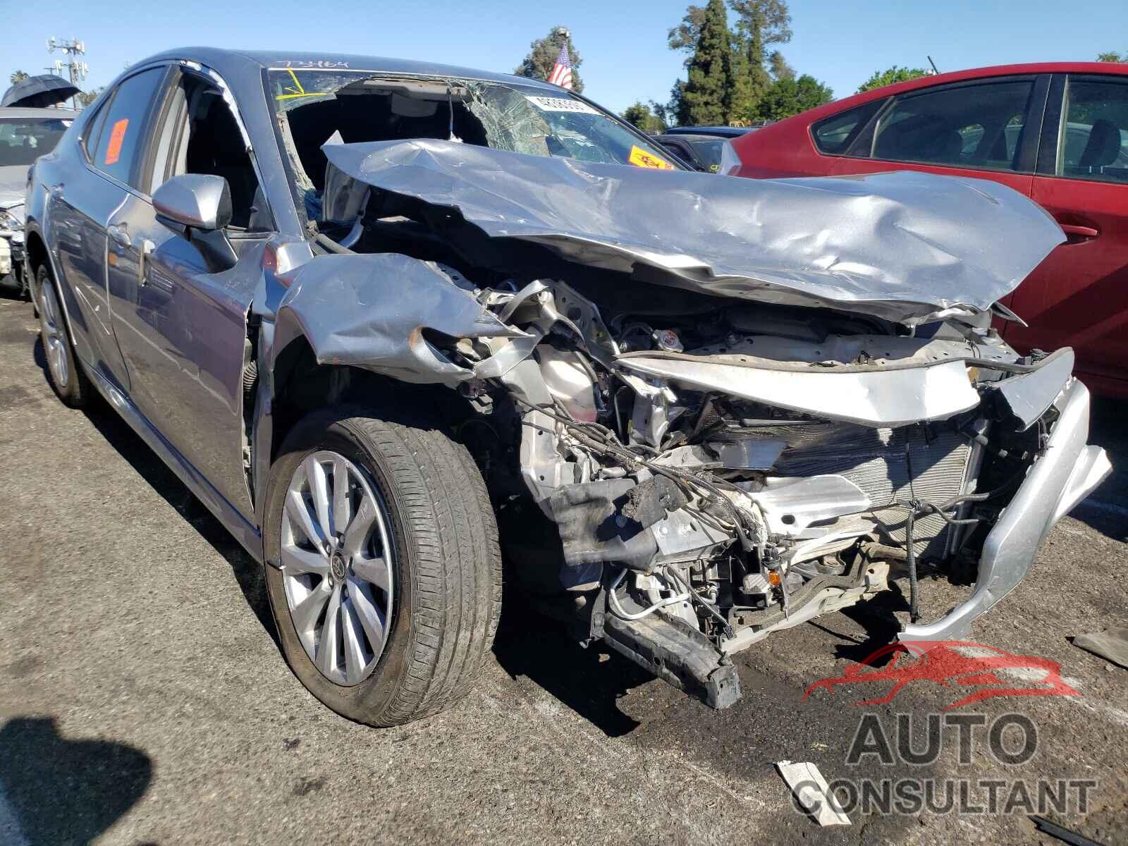 TOYOTA CAMRY 2020 - 4T1C11AKXLU962704