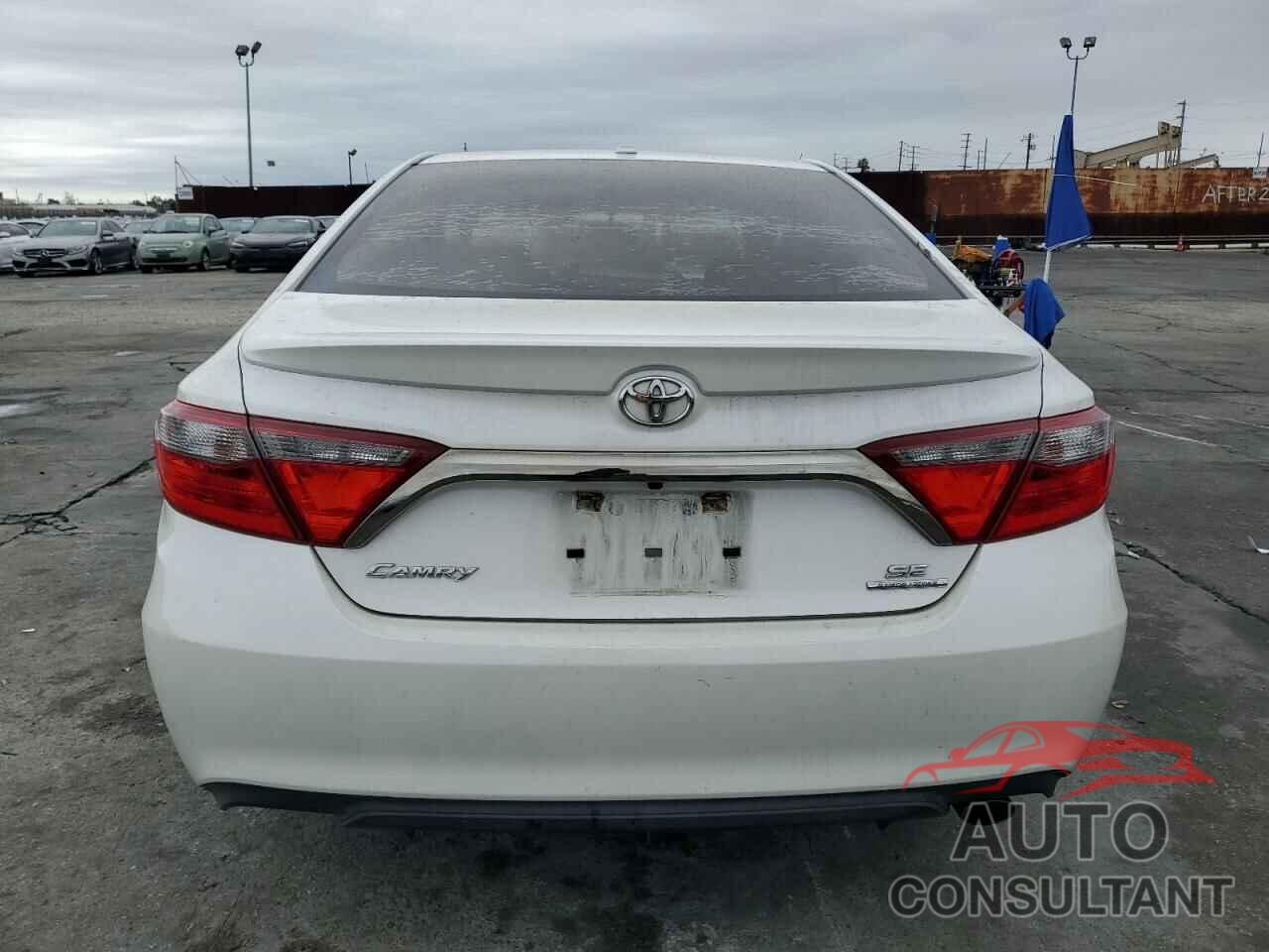 TOYOTA CAMRY 2016 - 4T1BF1FK3GU148051