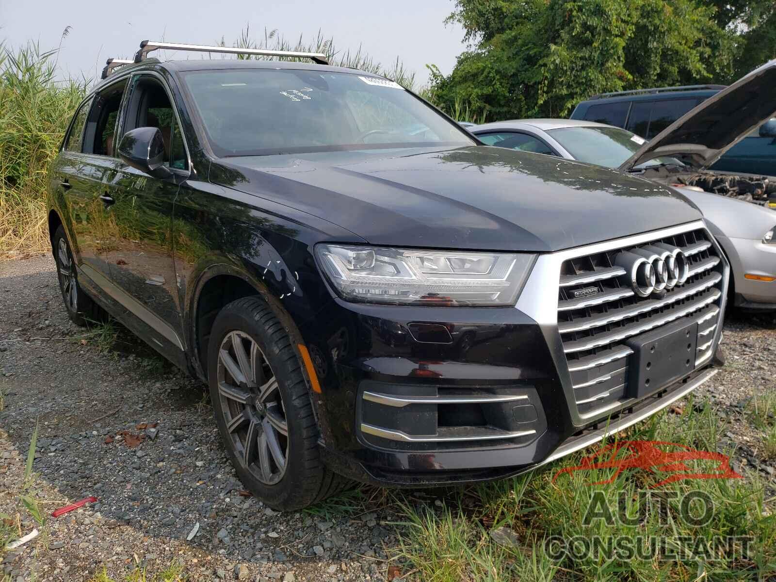 AUDI Q7 2017 - WA1LAAF70HD022373