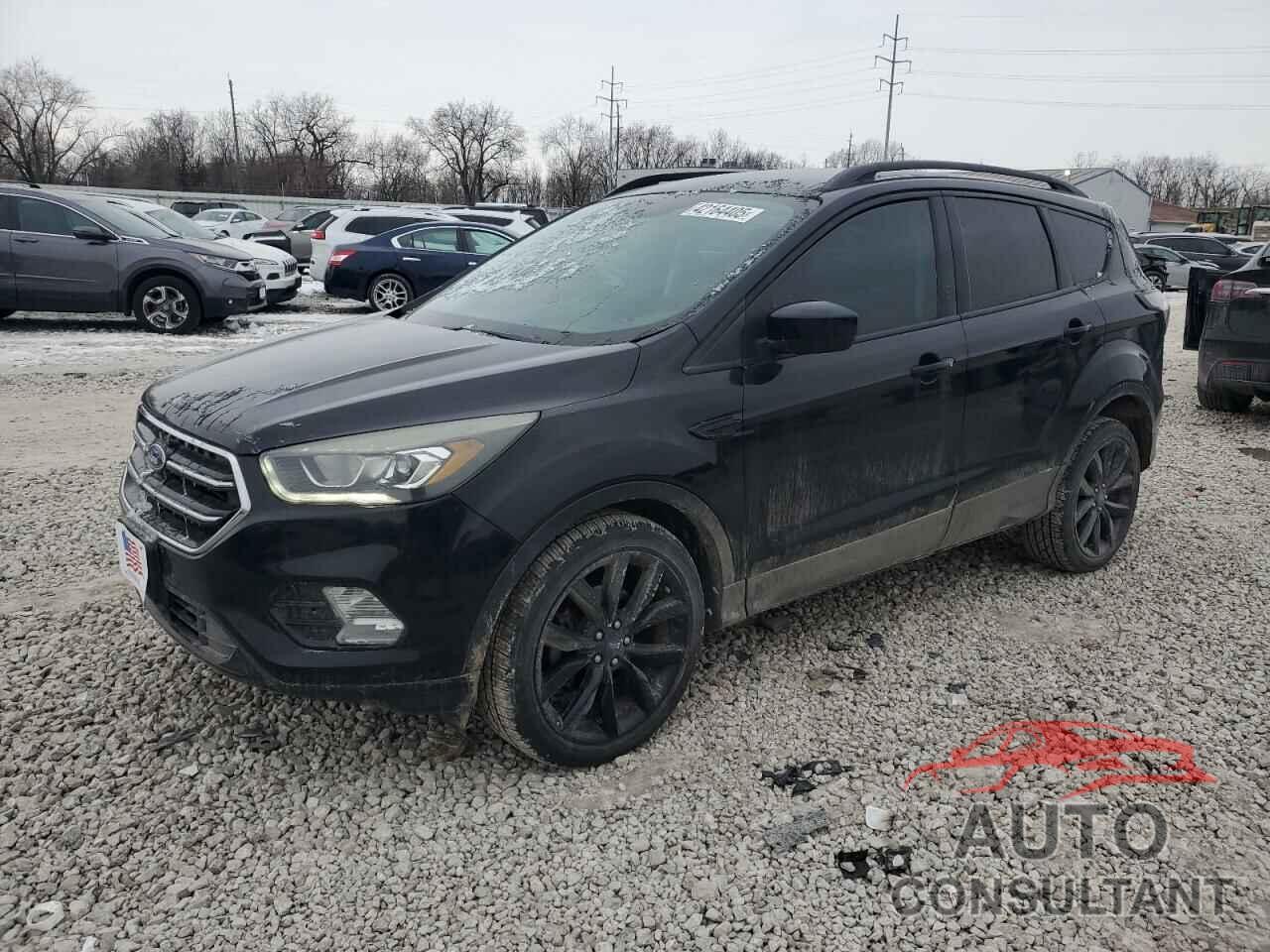 FORD ESCAPE 2017 - 1FMCU0GD5HUB98732