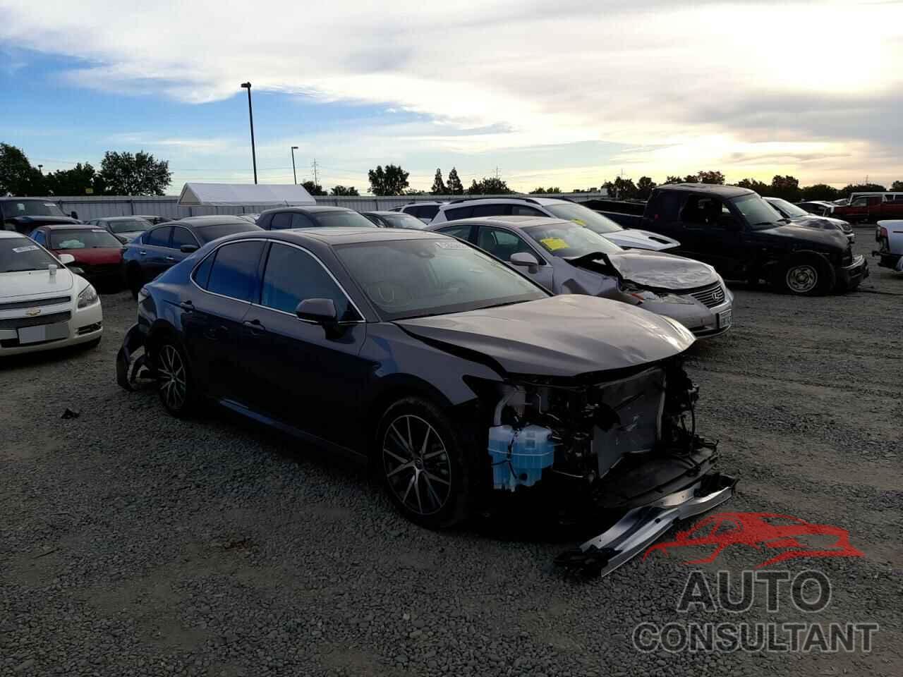 TOYOTA CAMRY 2022 - 4T1F31AKXNU571207