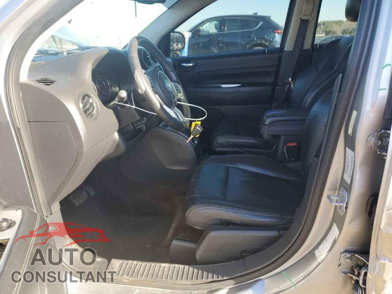 JEEP COMPASS 2015 - 1C4NJCEAXFD240910