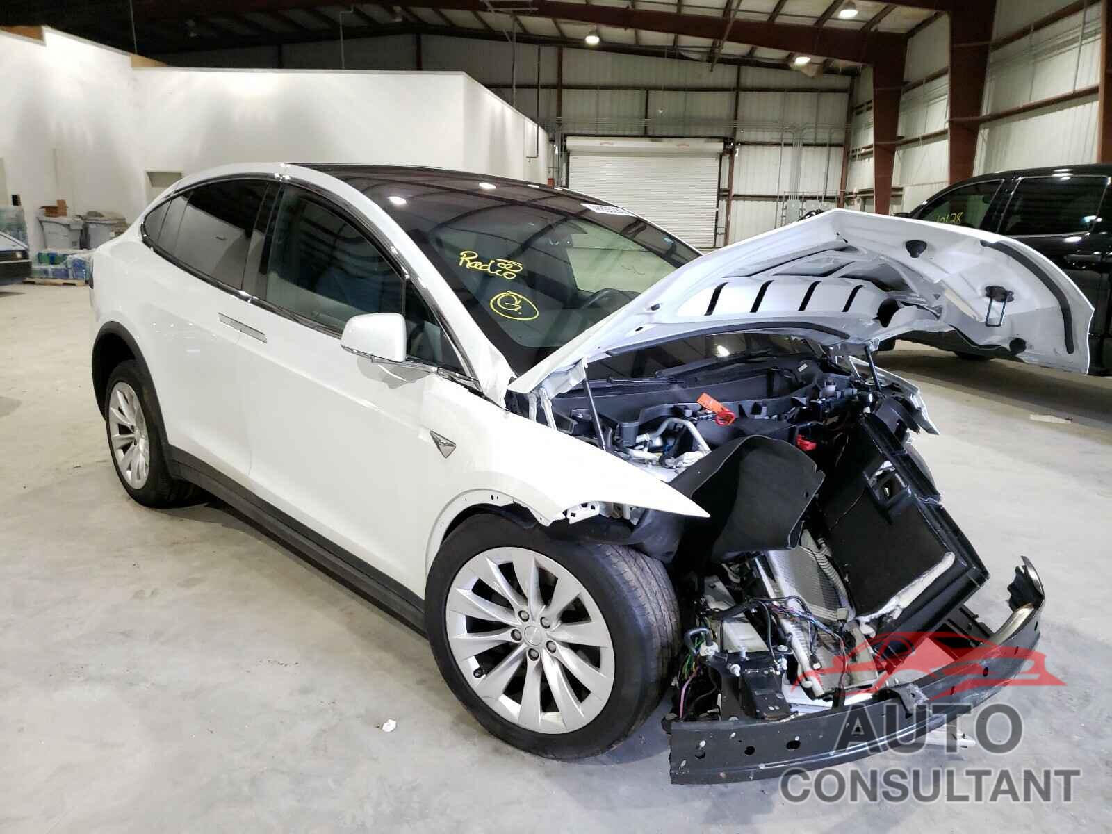 TESLA MODEL X 2018 - 5YJXCDE27JF113518