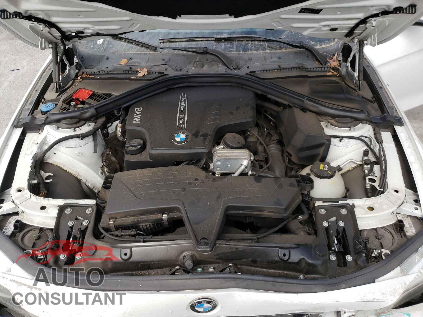 BMW 3 SERIES 2016 - WBA8E9G5XGNU29005
