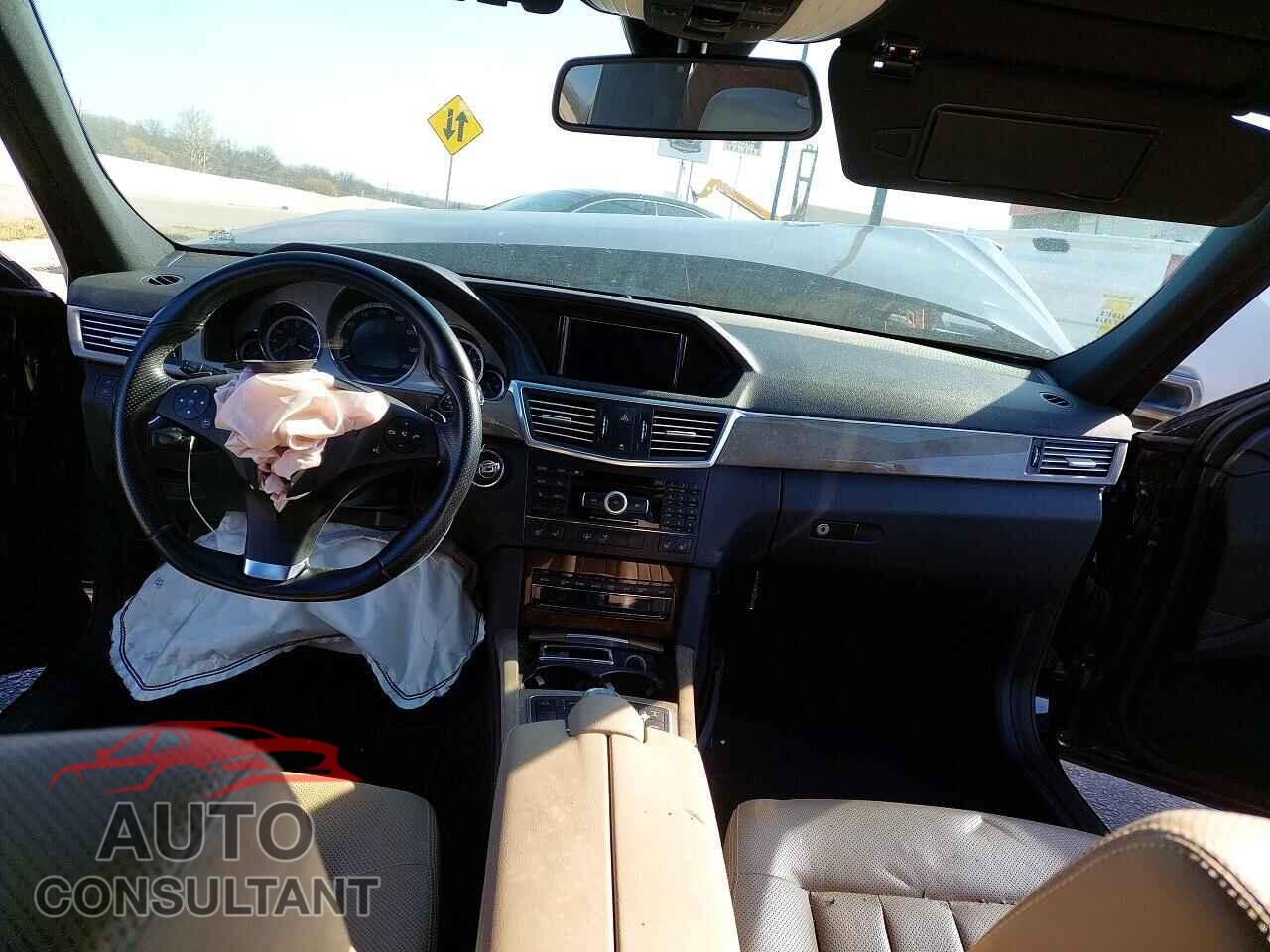 MERCEDES-BENZ E-CLASS 2010 - WDDHF7CB4AA157555