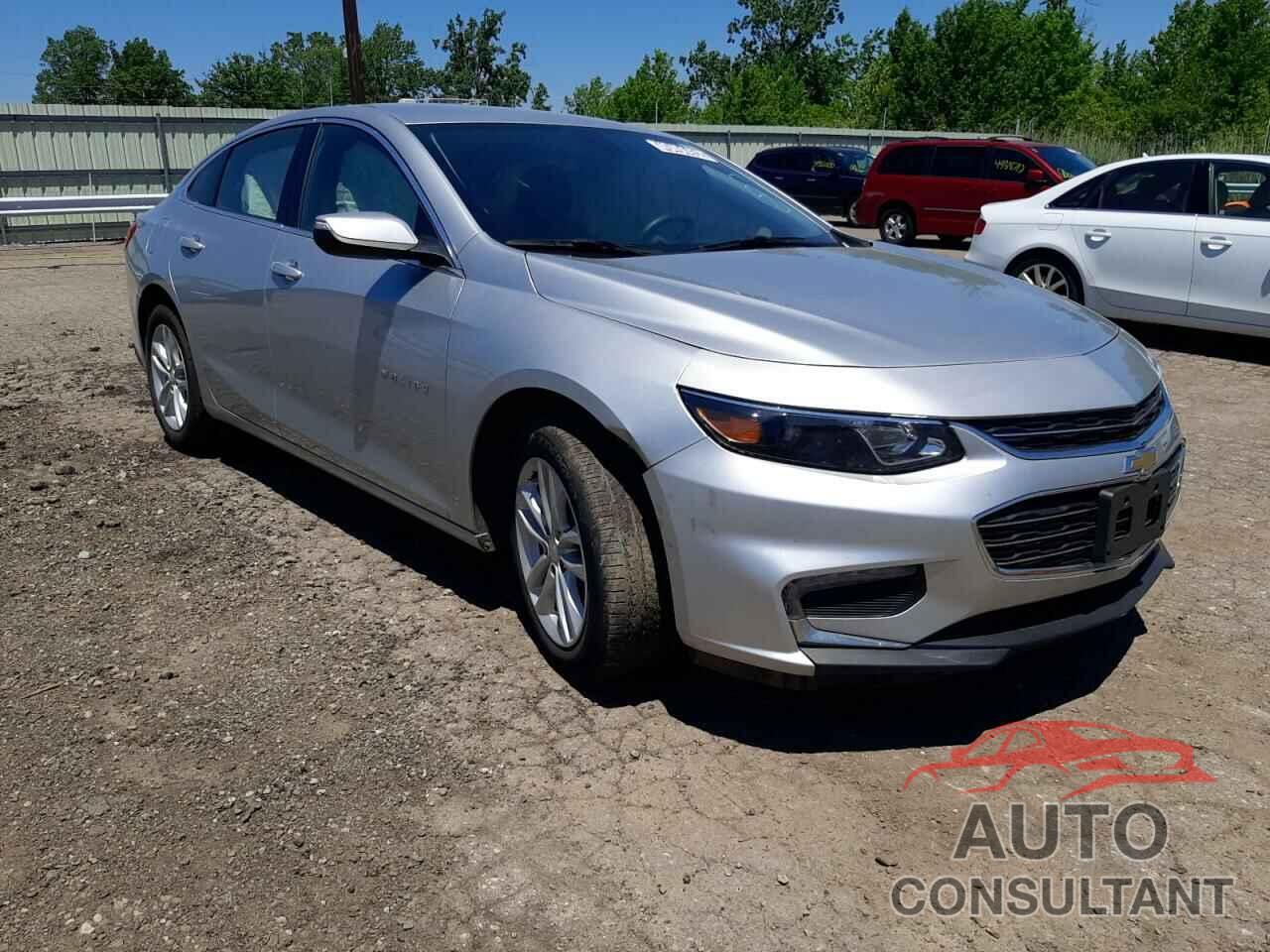 CHEVROLET MALIBU 2018 - 1G1ZD5ST1JF117349