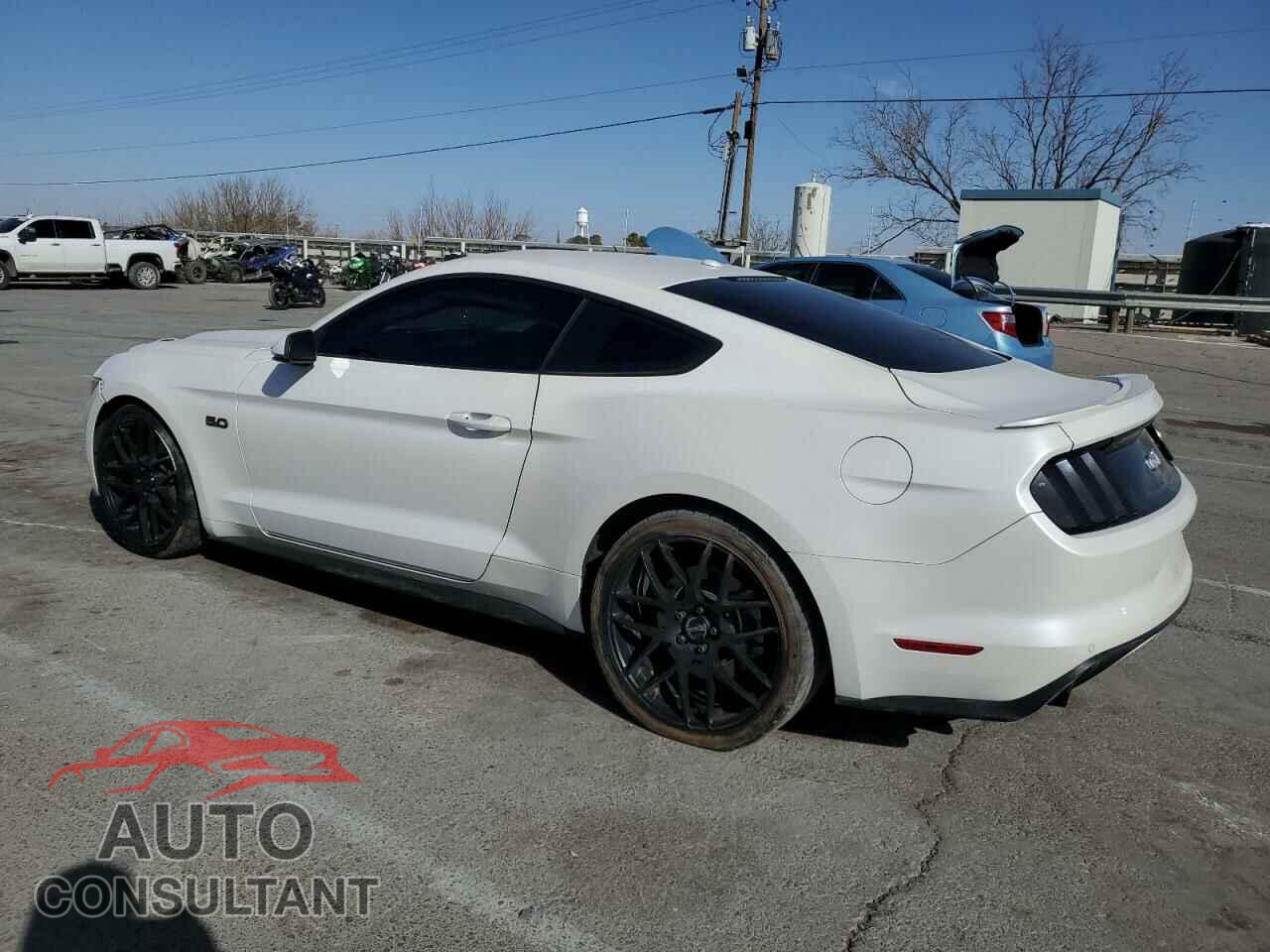 FORD MUSTANG 2017 - 1FA6P8CF3H5286712
