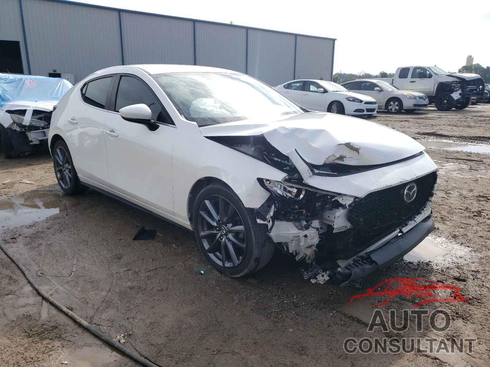 MAZDA 3 2019 - JM1BPAJM9K1137446