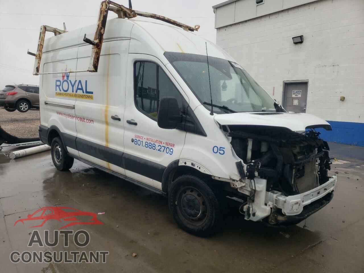 FORD TRANSIT 2017 - 1FTYR2XM4HKA08440