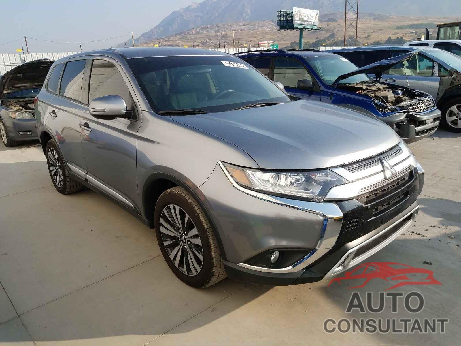 MITSUBISHI OUTLANDER 2019 - JA4AZ3A33KZ049612