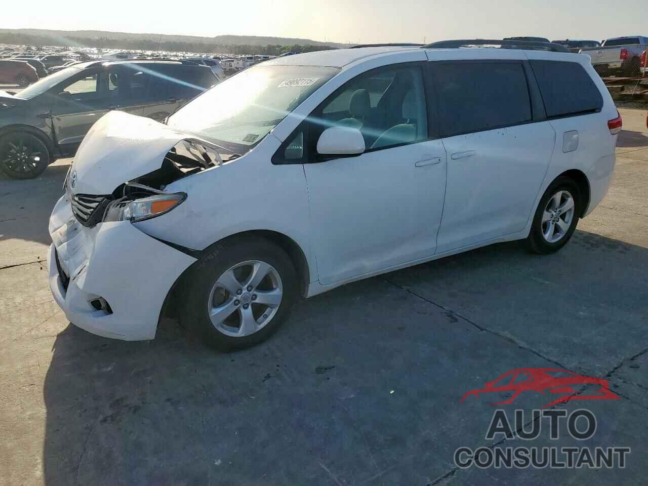 TOYOTA All Models 2011 - 5TDKK3DC5BS150985