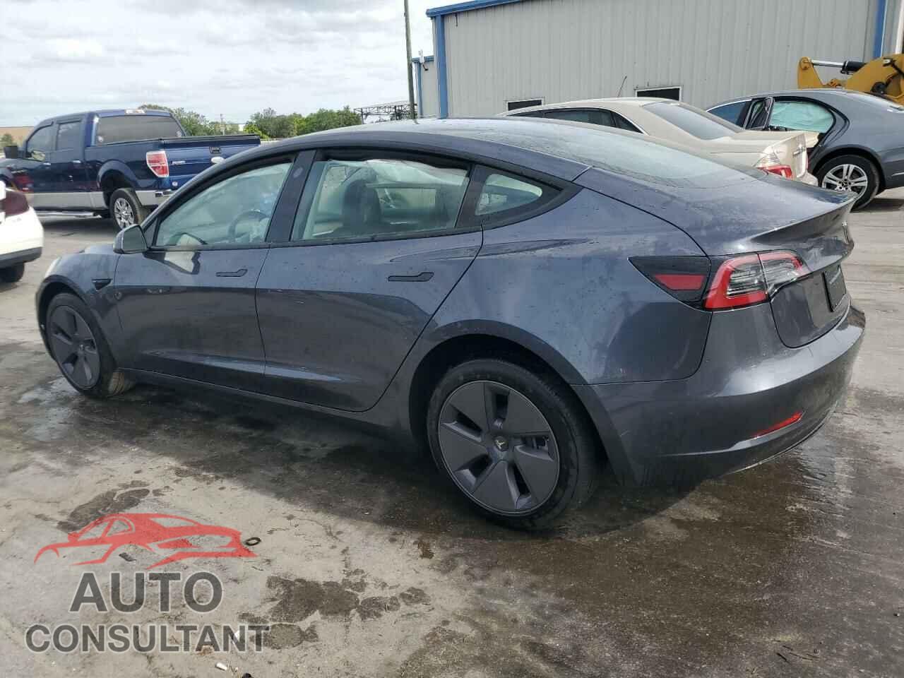 TESLA MODEL 3 2023 - 5YJ3E1EA9PF692759