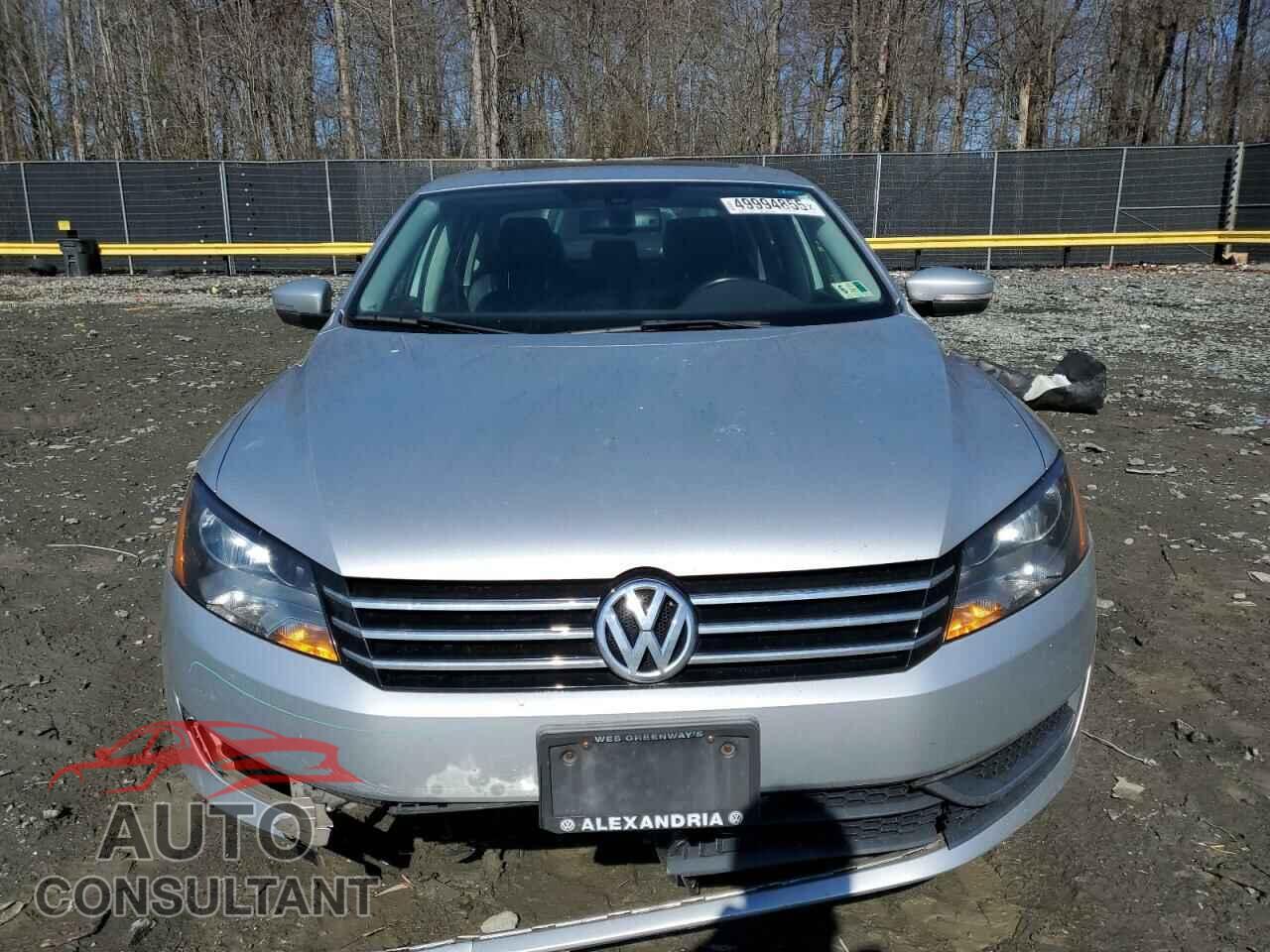 VOLKSWAGEN PASSAT 2014 - 1VWBP7A31EC001876