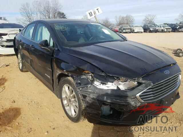 FORD FUSION 2019 - 3FA6P0LU8KR182544