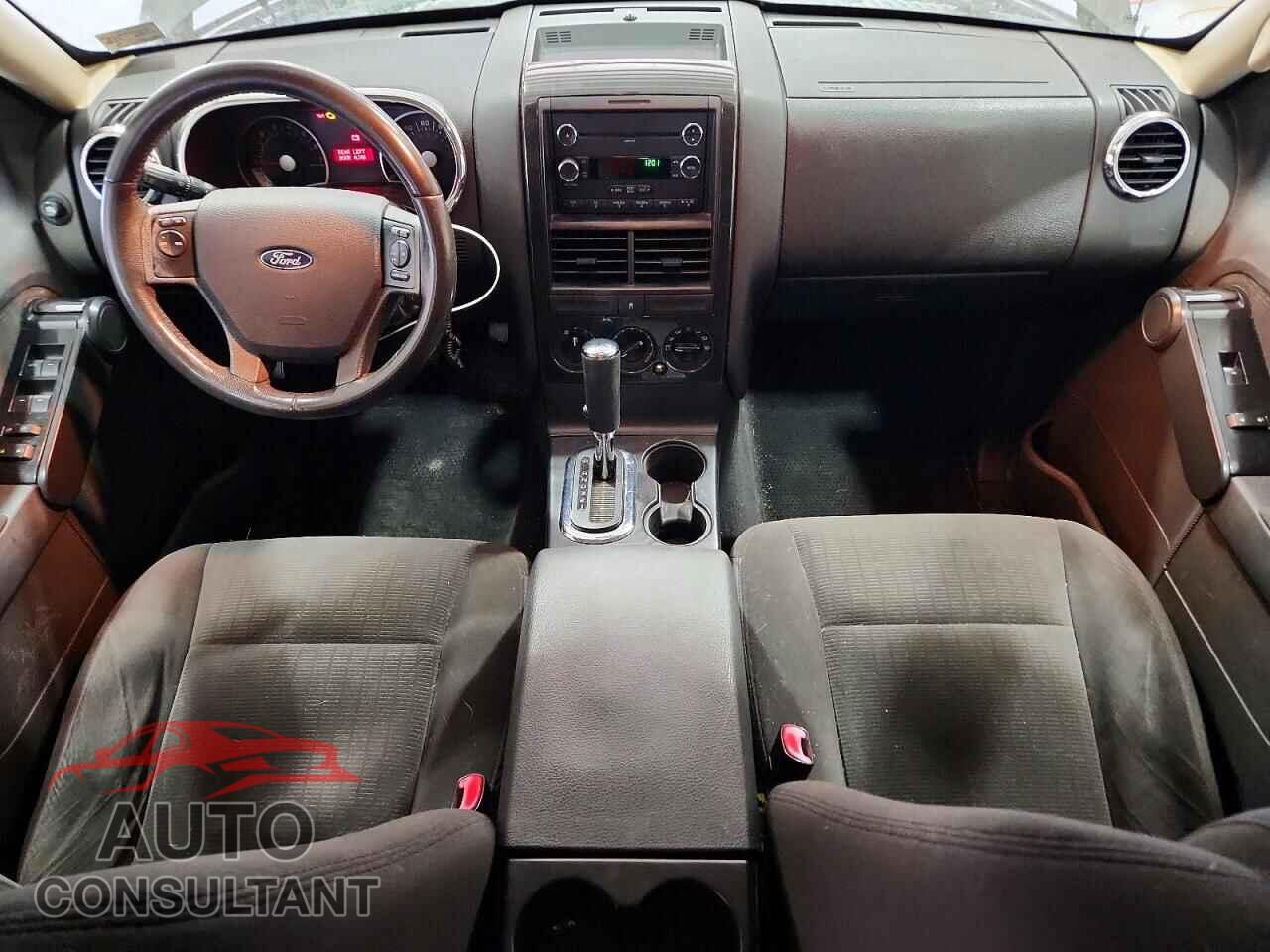 FORD EXPLORER 2010 - 1FMEU6DE1AUB02531