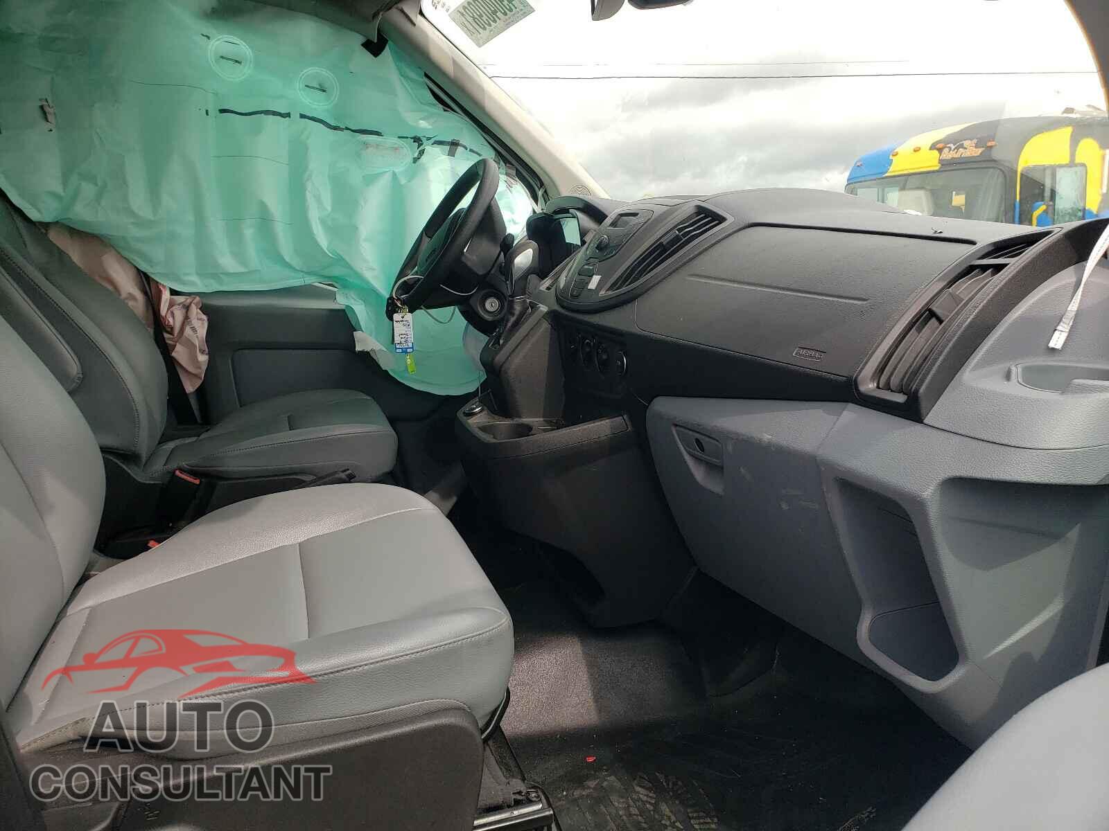 FORD TRANSIT CO 2019 - 1FTYR2CM6KKA00689