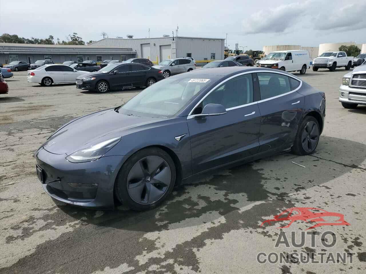 TESLA MODEL 3 2018 - 5YJ3E1EA1JF158257