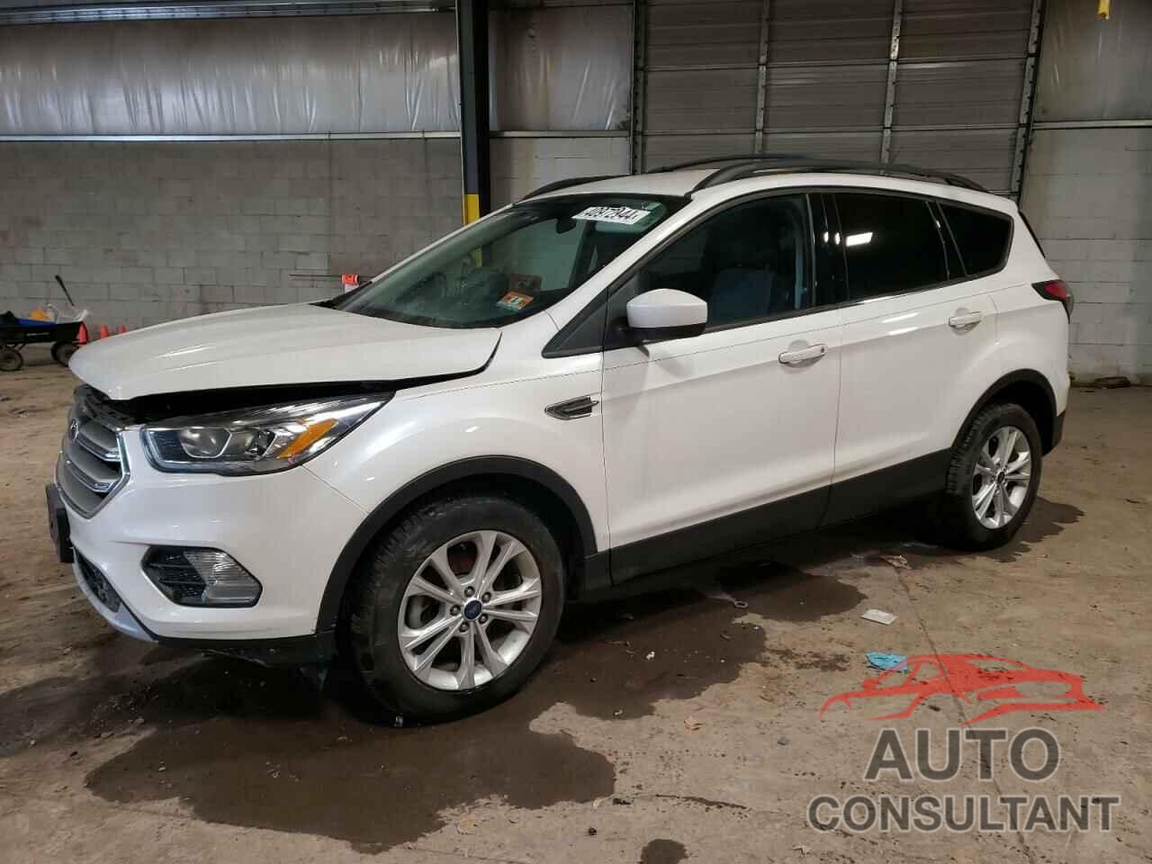 FORD ESCAPE 2017 - 1FMCU0GDXHUB48389