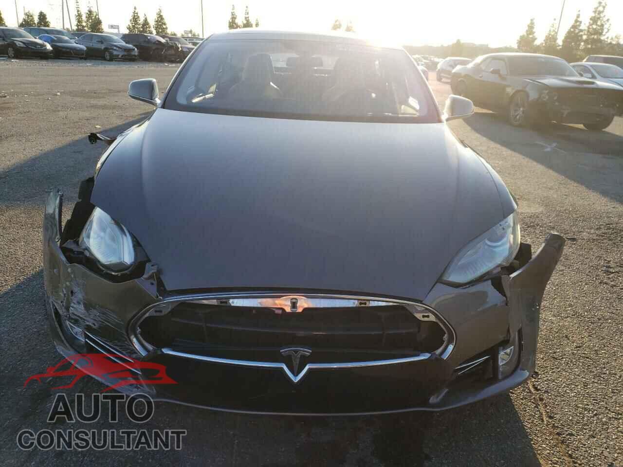 TESLA MODEL S 2016 - 5YJSA1E25GF129384