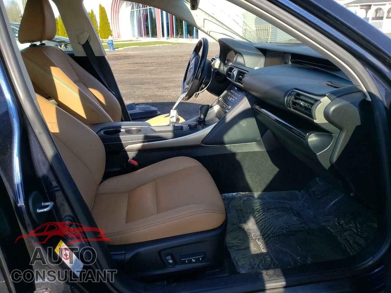 LEXUS IS 2017 - JTHCM1D29H5017976