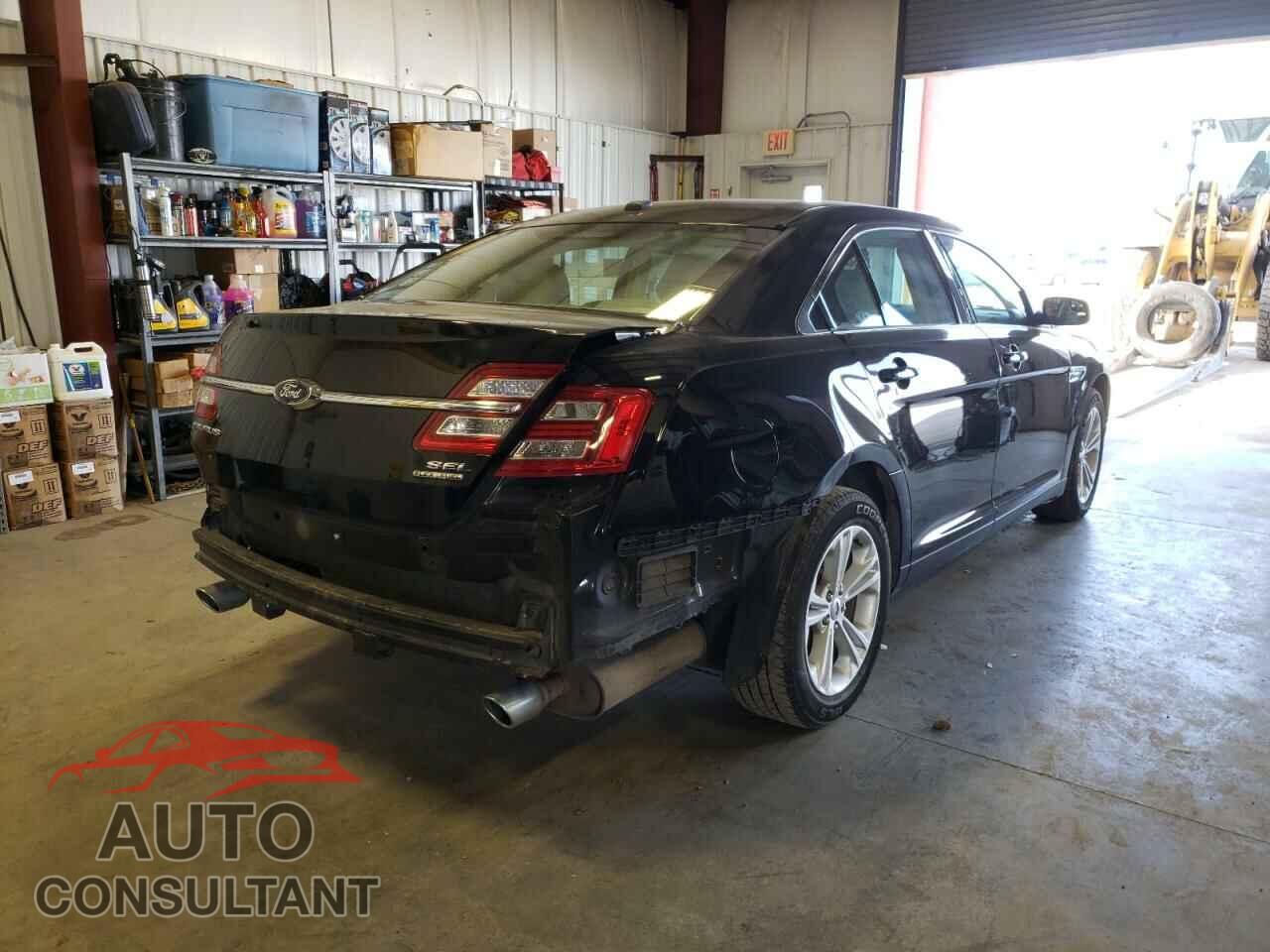 FORD TAURUS 2017 - 1FAHP2E88HG140086
