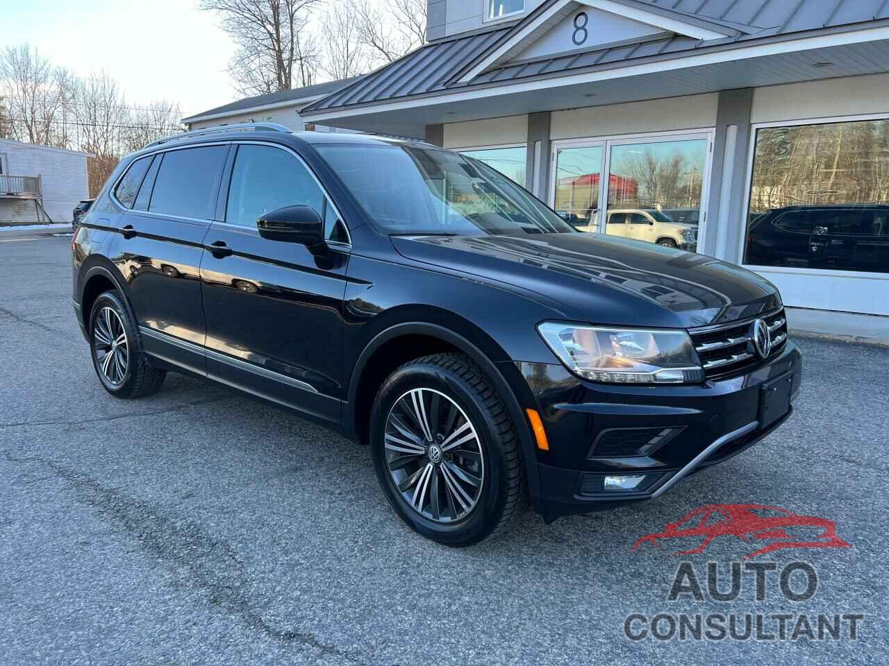 VOLKSWAGEN TIGUAN 2018 - 3VV2B7AX4JM159773