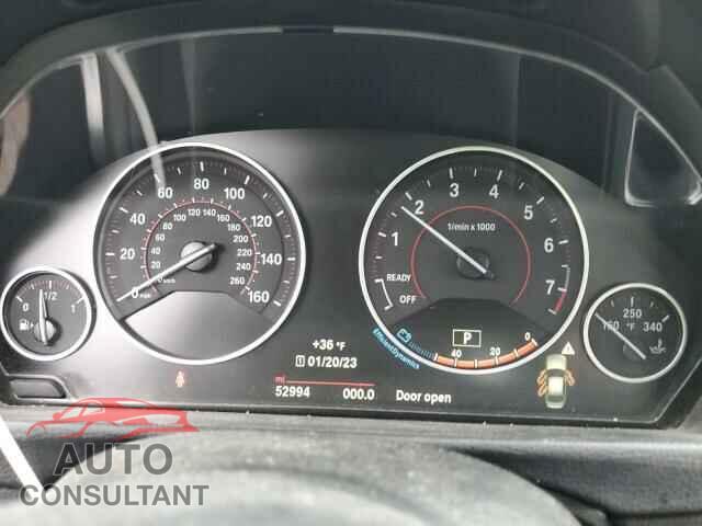 BMW 3 SERIES 2016 - WBA8E3G54GNU04937