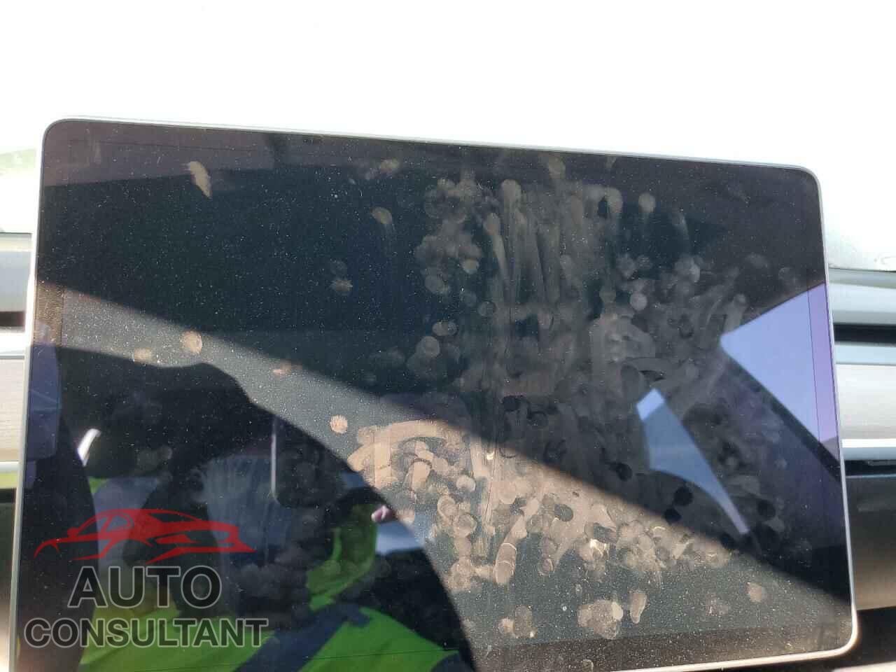 TESLA MODEL 3 2021 - 5YJ3E1EC6MF072576