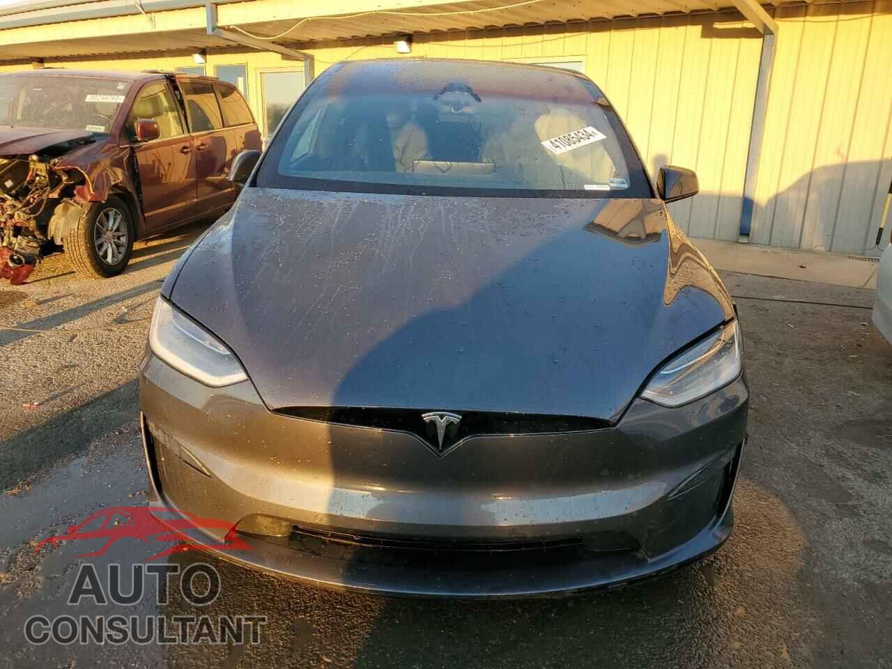 TESLA MODEL X 2022 - 7SAXCBE59NF334528