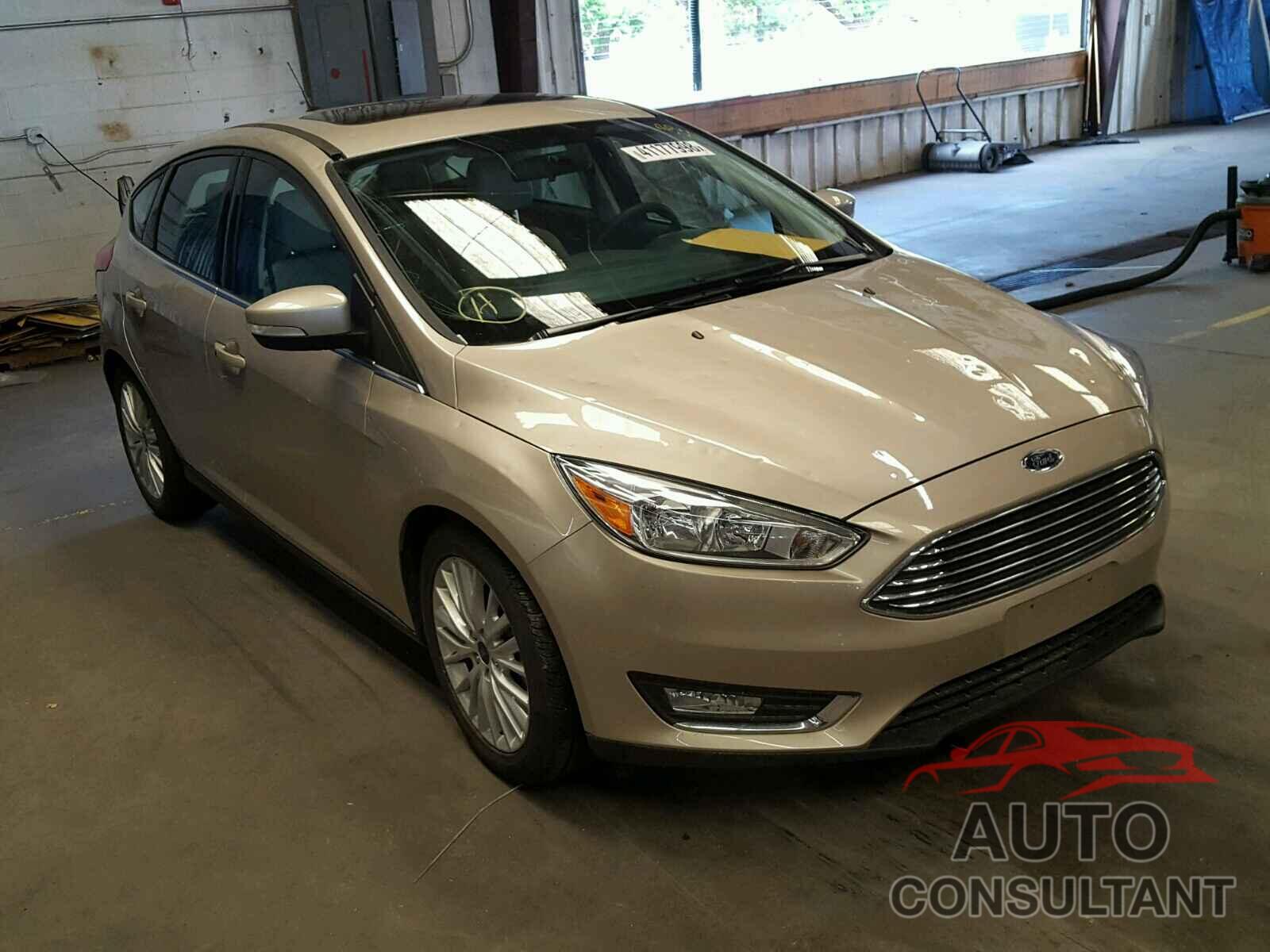 FORD FOCUS 2018 - 1FADP3N20JL314620