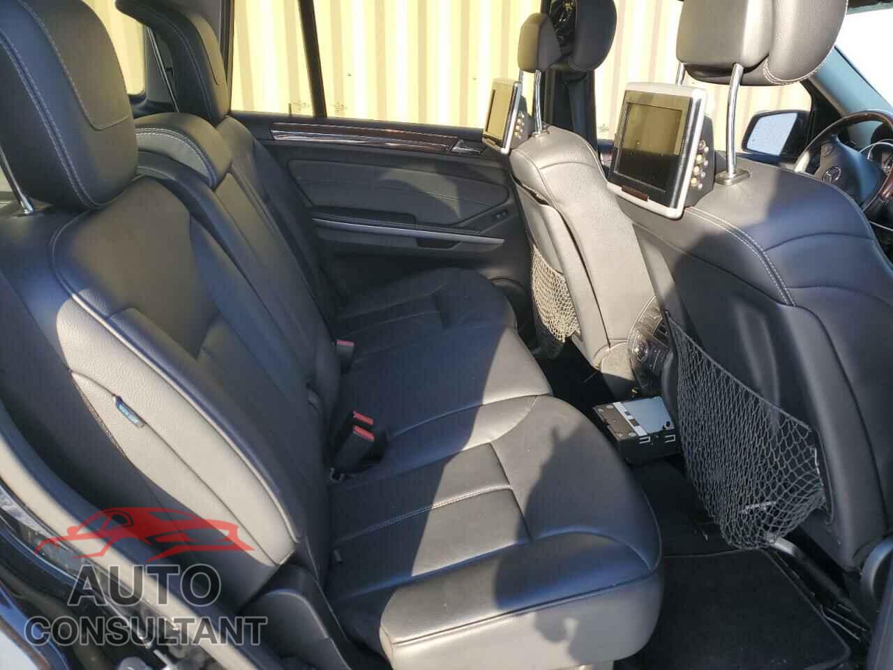 MERCEDES-BENZ GL-CLASS 2011 - 4JGBF7BE3BA714139