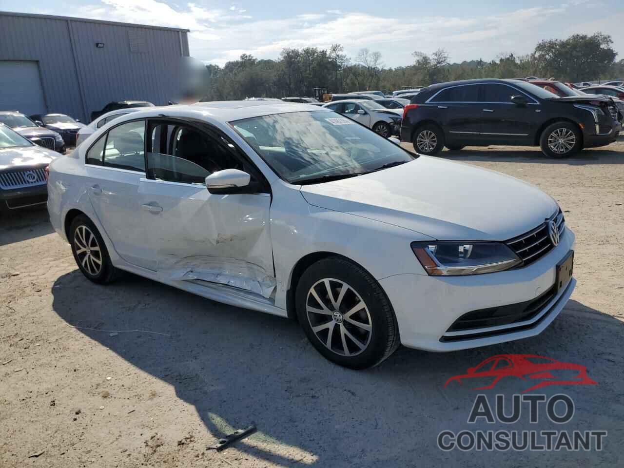 VOLKSWAGEN JETTA 2018 - 3VWDB7AJ8JM225838