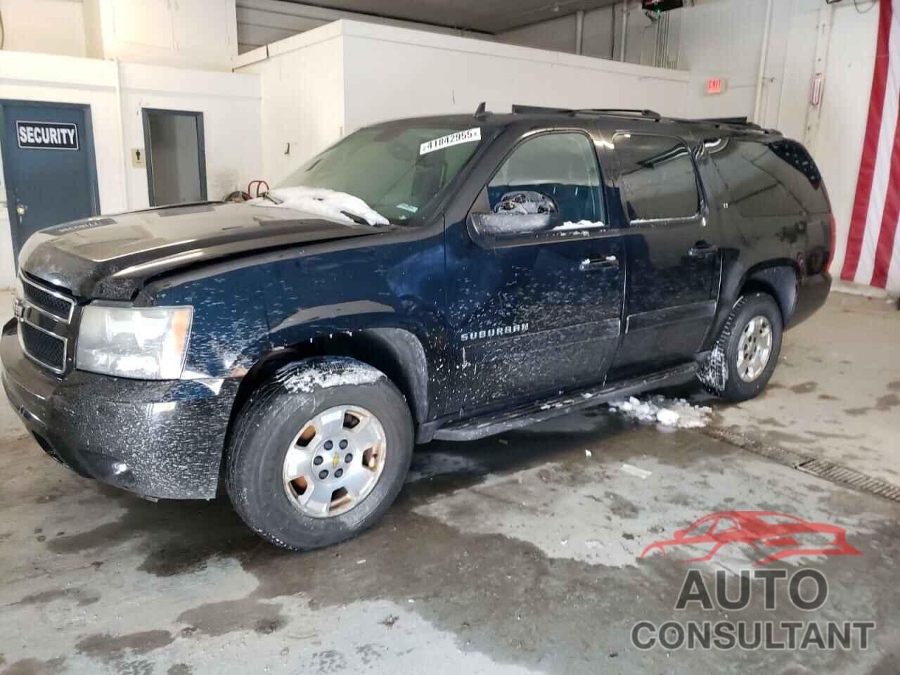 CHEVROLET SUBURBAN 2011 - 1GNSKJE34BR240301