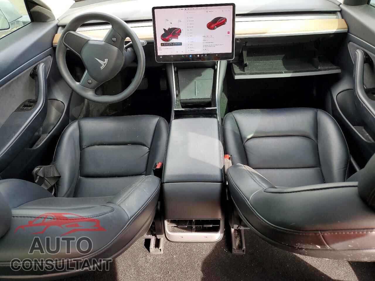 TESLA MODEL 3 2020 - 5YJ3E1EA8LF802470