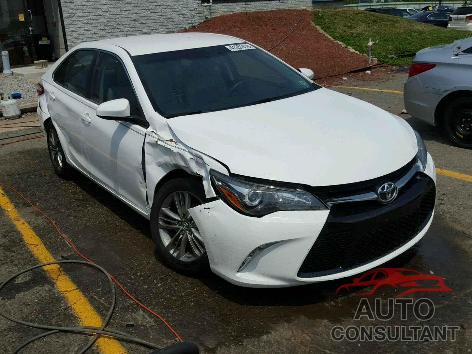 TOYOTA CAMRY 2017 - 4T1BF1FK2HU338652