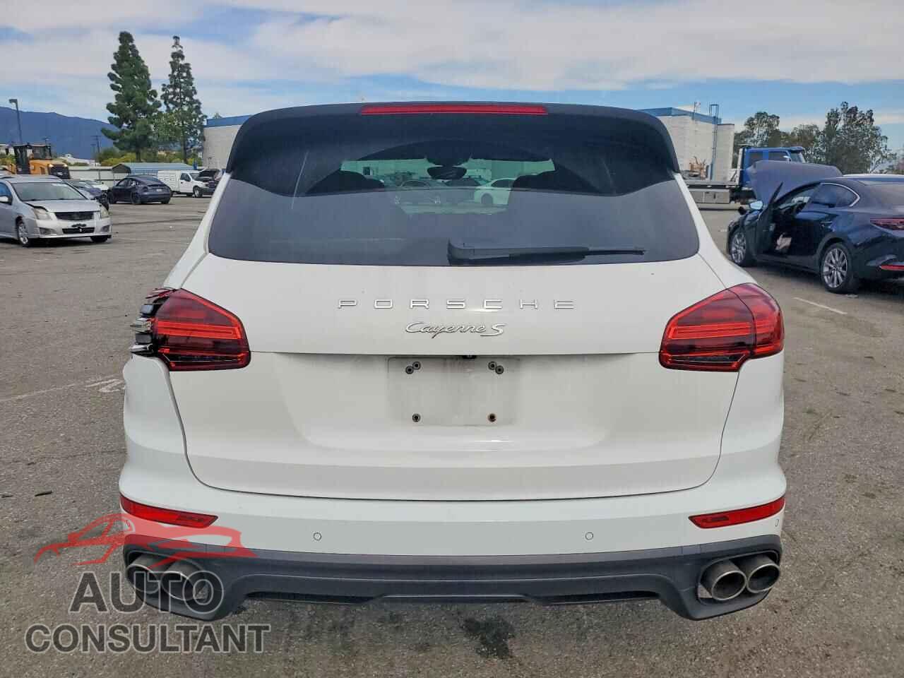 PORSCHE CAYENNE 2015 - WP1AB2A29FLA59791