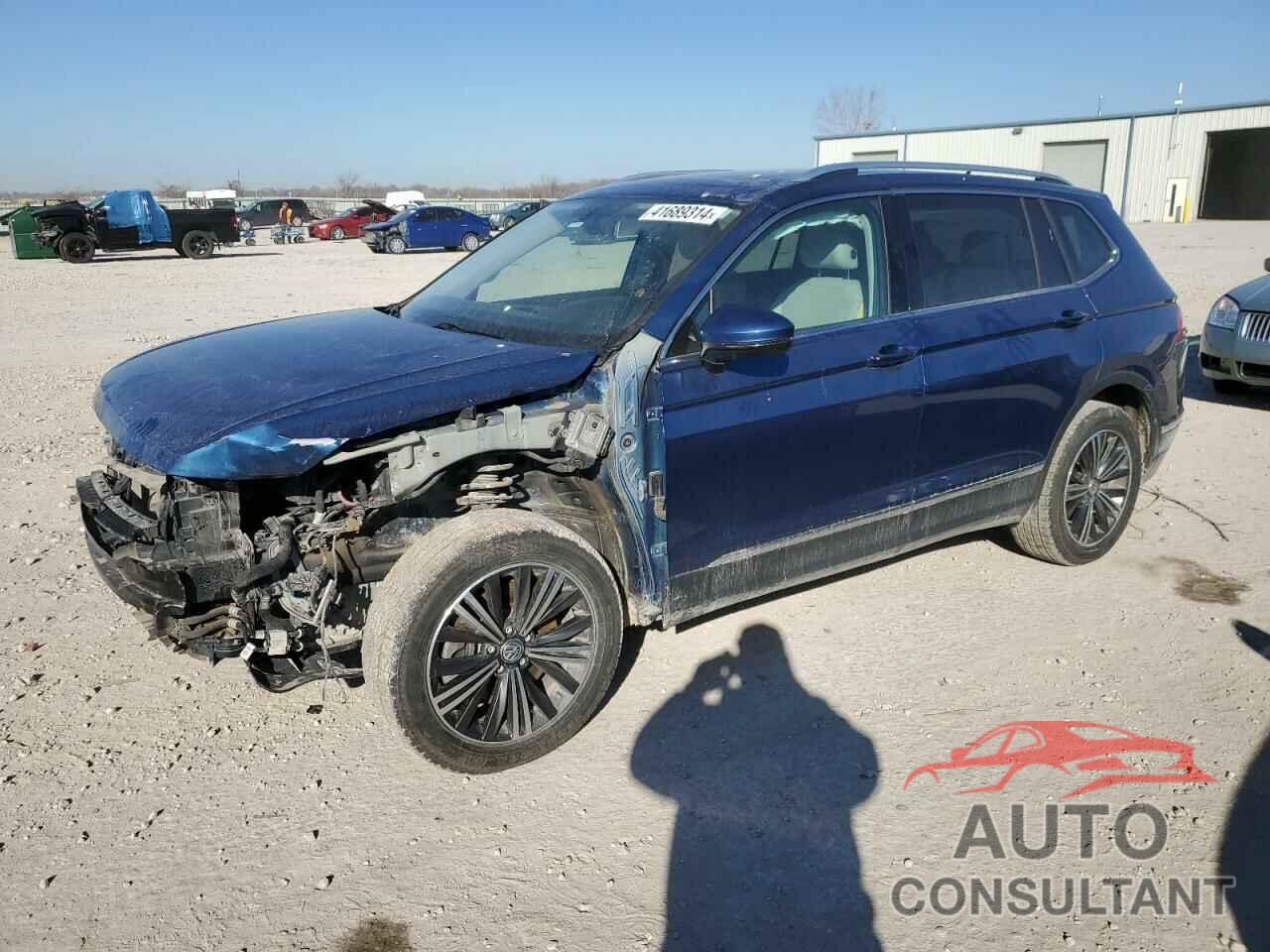 VOLKSWAGEN TIGUAN 2018 - 3VV2B7AX6JM009891