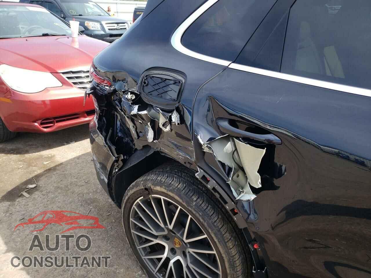 PORSCHE CAYENNE 2021 - WP1AA2AY1MDA09417